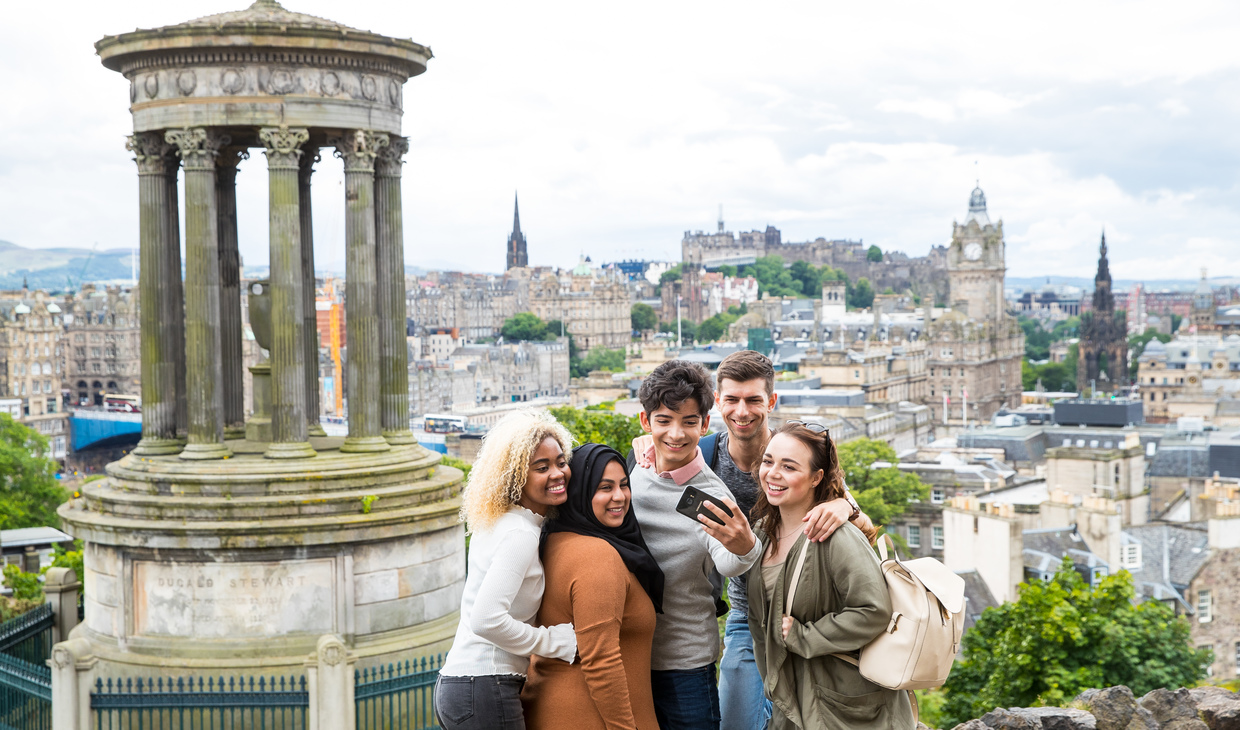 Students sightseeing in Edinburgh