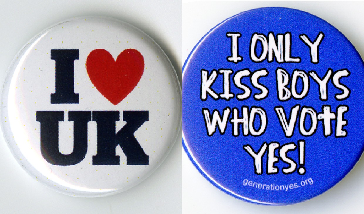 Badges from the 'Yes' and 'No' campaigns during the 2014 Independence Referendum