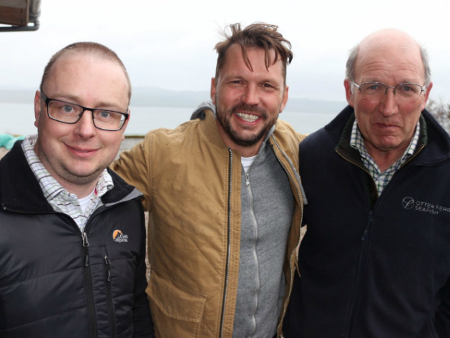 Dr Andrew Davie joins presenter Jimmy Doherty and Alastair Barge