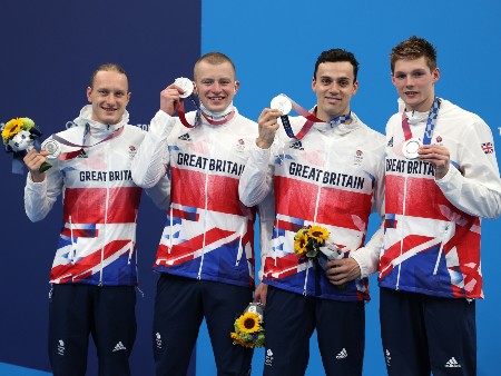 Stirling's Scott becomes most decorated Olympian at a single Games