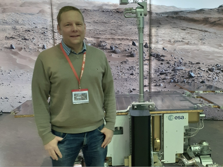 Stirling scientist chosen to pilot Mars rover