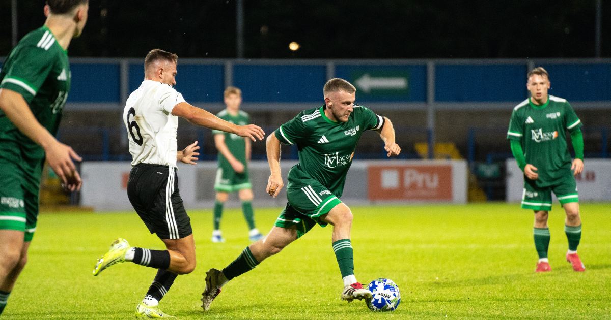 University of Stirling versus Burntisland at Forthbank.
