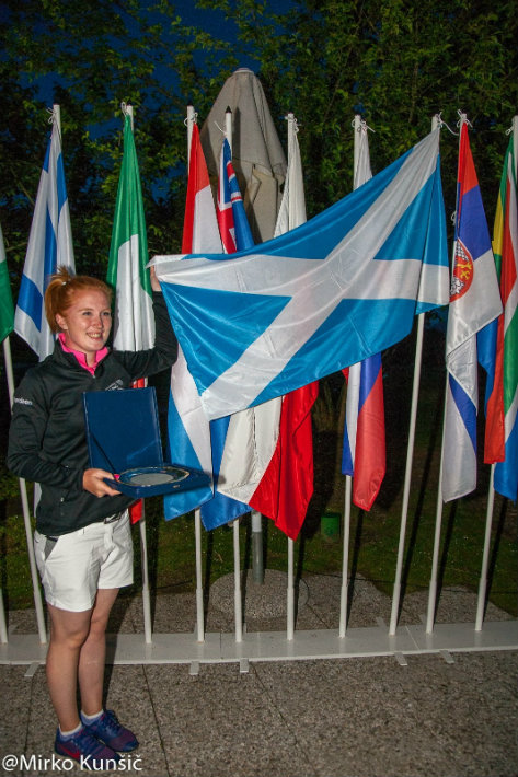 Stirling female golfers