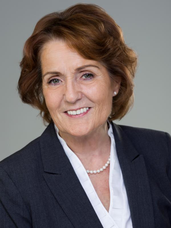 Professor Elaine Sutherland